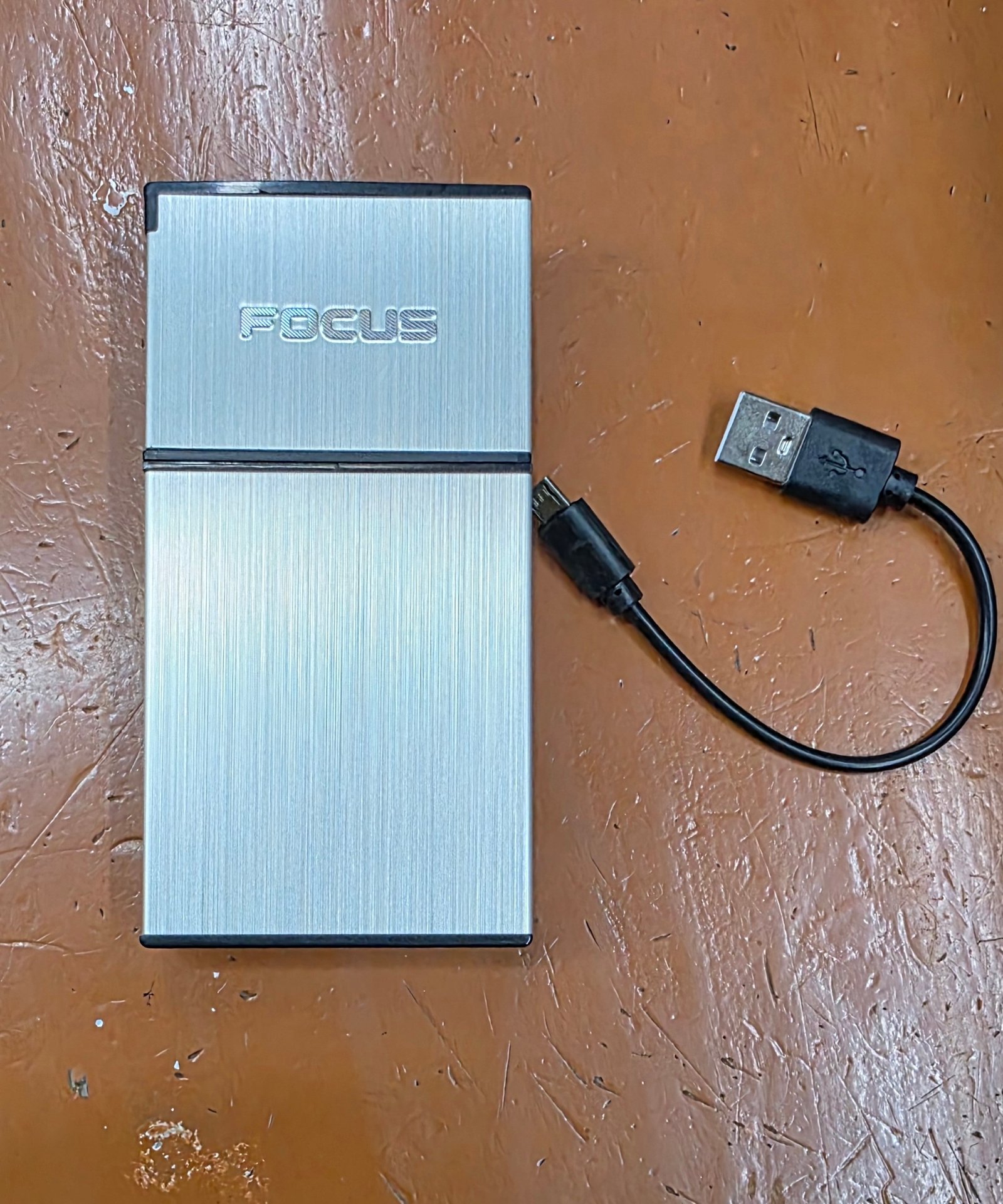 Focus Slim Cigarette Lighter Case - Rechargeable Windproof Metal Box - Image 4