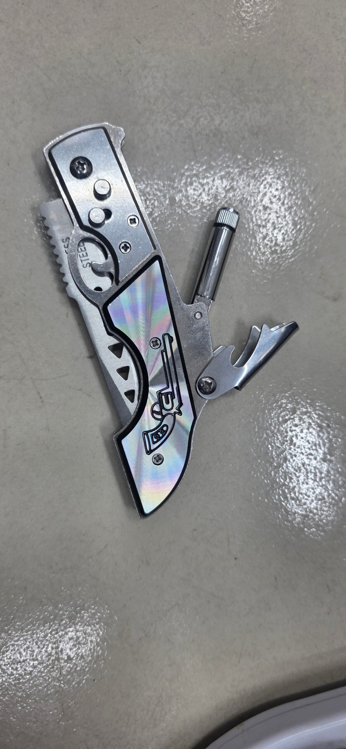 Creative Revolver Pistol Design Pocket Folding Knife with Sturdy Metallic Finish - Image 5